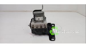 Gebruikte ABS Pomp Peugeot 308 (L3/L8/LB/LH/LP) 1.5 BlueHDi 130 Prijs € 100,00 Margeregeling aangeboden door Autodemontagebedrijf De Mars