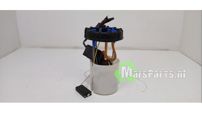 Gebruikte Brandstofpomp Elektrisch Seat Ibiza ST (6J8) 1.0 EcoTSI 12V Prijs € 40,00 Margeregeling aangeboden door Autodemontagebedrijf De Mars