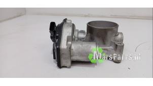 Gebruikte Gasklephuis Ford Focus 2 Wagon 1.8 16V Prijs € 100,00 Margeregeling aangeboden door Autodemontagebedrijf De Mars