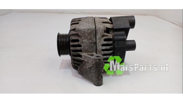 Gebruikte Alternator Fiat Doblo Cargo (263) 1.3 MJ 16V Euro 4 Prijs € 40,00 Margeregeling aangeboden door Autodemontagebedrijf De Mars