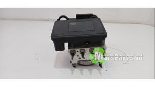 Gebruikte ABS Pomp Volkswagen Passat Variant (3G5) 1.5 TSI 16V Prijs € 185,00 Margeregeling aangeboden door Autodemontagebedrijf De Mars