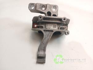 Gebruikte Motorrubber Volkswagen Passat Variant (3G5) 1.5 TSI 16V Prijs € 40,00 Margeregeling aangeboden door Autodemontagebedrijf De Mars