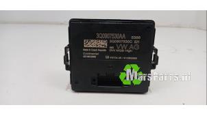 Gebruikte Gateway module Volkswagen Passat Variant (3G5) 1.5 TSI 16V Prijs € 50,00 Margeregeling aangeboden door Autodemontagebedrijf De Mars