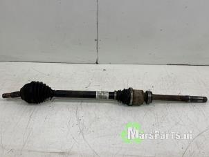 Gebruikte Aandrijfas rechts-voor Toyota ProAce 1.5 D-4D 100 16V Prijs € 150,00 Margeregeling aangeboden door Autodemontagebedrijf De Mars