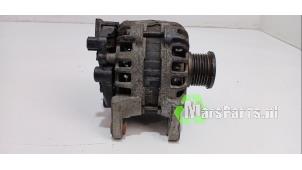 Gebruikte Dynamo Renault Clio IV (5R) 0.9 Energy TCE 90 12V Prijs € 70,00 Margeregeling aangeboden door Autodemontagebedrijf De Mars