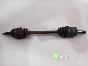 Gebruikte Steekas links-voor Suzuki Ignis (FH) 1.3 16V Prijs € 50,00 Margeregeling aangeboden door Autodemontagebedrijf De Mars