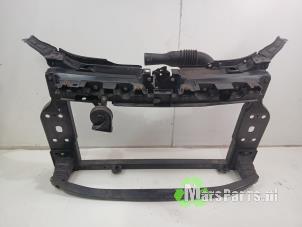 Gebruikte Frontpaneel Ford Ka II 1.2 Prijs € 85,00 Margeregeling aangeboden door Autodemontagebedrijf De Mars