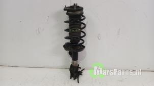 Gebruikte Schokdemperpoot rechts-voor Opel Combo 1.3 CDTI 16V ecoFlex Prijs € 40,00 Margeregeling aangeboden door Autodemontagebedrijf De Mars