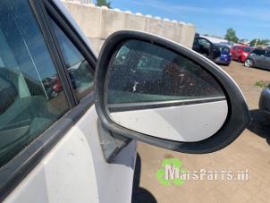 Gebruikte Buitenspiegel rechts Seat Ibiza ST (6J8) 1.2 TDI Ecomotive Prijs € 35,00 Margeregeling aangeboden door Autodemontagebedrijf De Mars