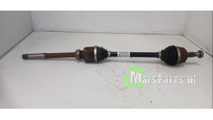 Gebruikte Steekas rechts-voor Opel Corsa F (UB/UH/UP) Electric, Corsa-e 50kWh Prijs € 225,00 Margeregeling aangeboden door Autodemontagebedrijf De Mars