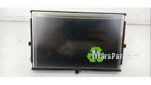 Gebruikte Display Interieur Renault Clio IV (5R) 0.9 Energy TCE 90 12V Prijs € 200,00 Margeregeling aangeboden door Autodemontagebedrijf De Mars