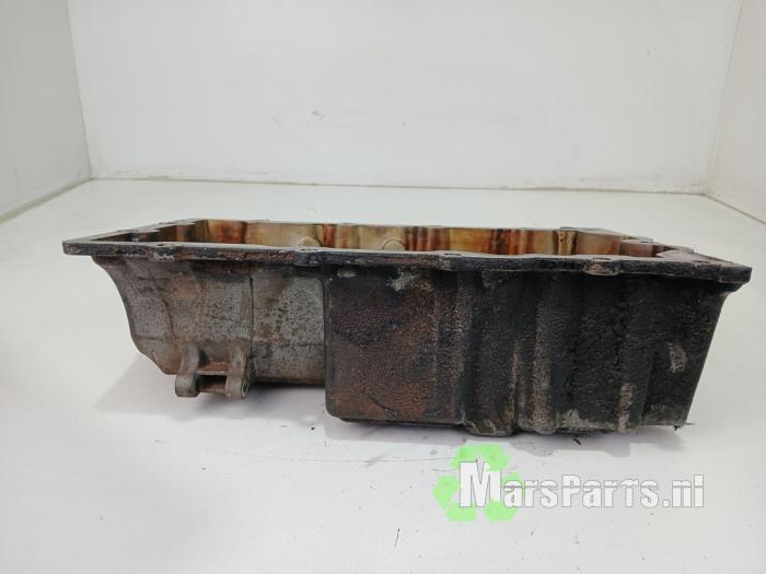 Gebruikte Carterpan BMW Mini (R50/53) 1.6 16V Cooper Prijs € 40,00 Margeregeling aangeboden door Autodemontagebedrijf De Mars