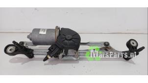 Gebruikte Ruitenwismotor + Mechaniek Opel Corsa E 1.0 SIDI Turbo 12V Prijs € 45,00 Margeregeling aangeboden door Autodemontagebedrijf De Mars