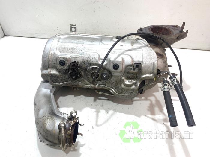 Gebruikte Roetfilter Renault Kangoo Express (FW) 1.5 dCi 75 FAP Prijs € 245,00 Margeregeling aangeboden door Autodemontagebedrijf De Mars