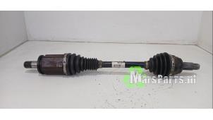 Gebruikte Aandrijfas links-voor BMW X5 (E70) xDrive 40d 3.0 24V Prijs € 175,00 Margeregeling aangeboden door Autodemontagebedrijf De Mars