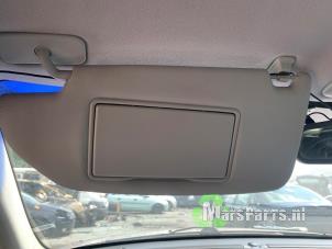 Gebruikte Zonneklep Volvo XC70 (SZ) XC70 2.4 T 20V Prijs € 30,00 Margeregeling aangeboden door Autodemontagebedrijf De Mars