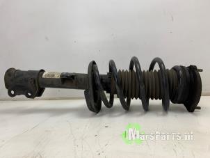 Gebruikte Schokdemperpoot rechts-voor Fiat Doblo Cargo (263) 1.3 D Multijet Prijs € 75,00 Margeregeling aangeboden door Autodemontagebedrijf De Mars