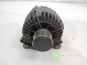 Gebruikte Dynamo Volkswagen Tiguan (5N1/2) 2.0 TDI 16V 4Motion Prijs € 35,00 Margeregeling aangeboden door Autodemontagebedrijf De Mars