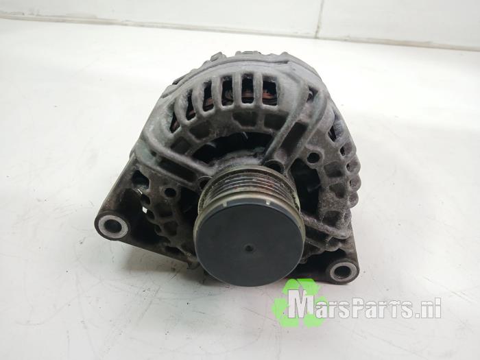 Gebruikte Dynamo Opel Meriva (B) 1.4 Turbo 16V ecoFLEX Prijs € 30,00 Margeregeling aangeboden door Autodemontagebedrijf De Mars