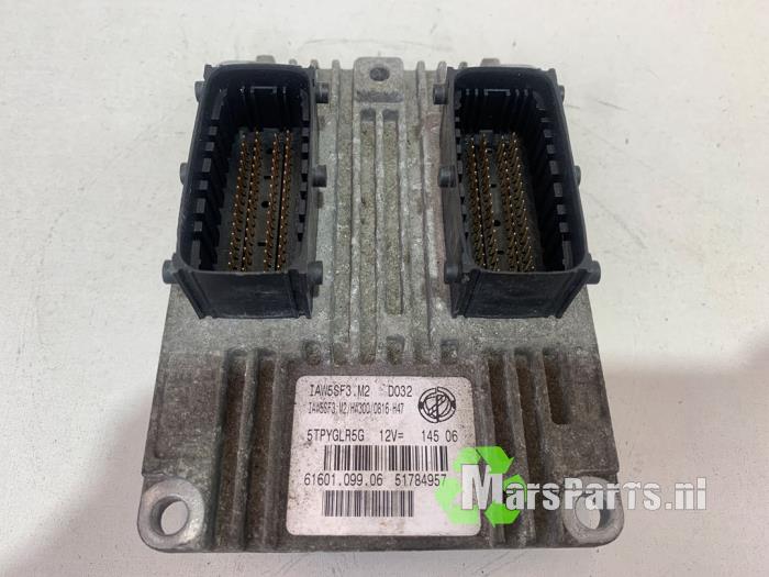 Gebruikte Computer Motormanagement Fiat Grande Punto (199) 1.4 Prijs € 75,00 Margeregeling aangeboden door Autodemontagebedrijf De Mars