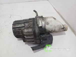 Gebruikte Stuurbekrachtiging Pomp Opel Zafira (M75) 1.7 CDTi 16V Prijs € 325,00 Margeregeling aangeboden door Autodemontagebedrijf De Mars