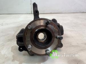 Gebruikte Fusee rechts-voor Ford Focus 3 Wagon 1.0 Ti-VCT EcoBoost 12V 100 Prijs € 35,00 Margeregeling aangeboden door Autodemontagebedrijf De Mars