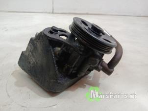 Gebruikte Stuurpomp Chevrolet Spark (M300) 1.0 16V Bifuel Prijs € 25,00 Margeregeling aangeboden door Autodemontagebedrijf De Mars