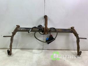 Gebruikte Trekhaak Peugeot Partner (EA//EF/EN/EU) 1.5 BlueHDi 75 Prijs € 180,00 Margeregeling aangeboden door Autodemontagebedrijf De Mars