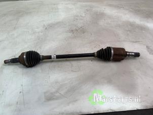 Gebruikte Homokineetas links-voor Tesla Model 3 Long Range AWD 75 kWh Prijs € 200,00 Margeregeling aangeboden door Autodemontagebedrijf De Mars