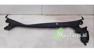 Gebruikte Paravan Tesla Model 3 Long Range AWD 75 kWh Prijs € 100,00 Margeregeling aangeboden door Autodemontagebedrijf De Mars