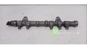 Gebruikte Injector brug Fiat Doblo Cargo (263) 1.3 D Multijet Prijs € 100,00 Margeregeling aangeboden door Autodemontagebedrijf De Mars