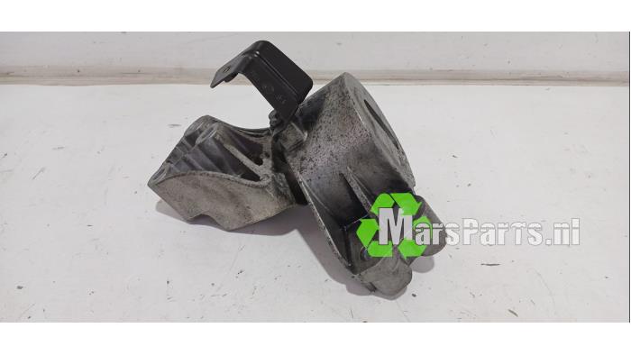 Gebruikte Motorrubber Fiat Doblo Cargo (263) 1.3 D Multijet Prijs € 35,00 Margeregeling aangeboden door Autodemontagebedrijf De Mars