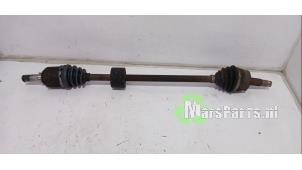 Gebruikte Steekas rechts-voor Fiat 500 (312) 1.4 16V Prijs € 30,00 Margeregeling aangeboden door Autodemontagebedrijf De Mars