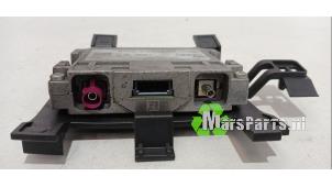 Gebruikte Antenne Volkswagen Golf VII (AUA) 1.6 TDI BMT 16V Prijs € 25,00 Margeregeling aangeboden door Autodemontagebedrijf De Mars