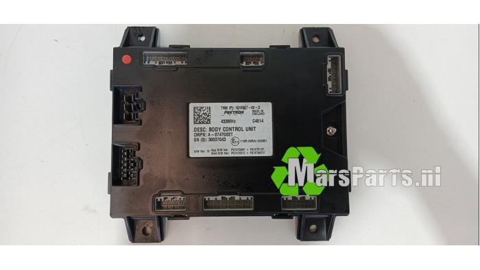 Gebruikte Computer Body Control Tesla Model S 85 Prijs € 148,00 Margeregeling aangeboden door Autodemontagebedrijf De Mars