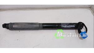 Gebruikte Kofferdekseldemper links-achter BMW 7 serie (G11/12) 740e,Le Prijs € 125,00 Margeregeling aangeboden door Autodemontagebedrijf De Mars