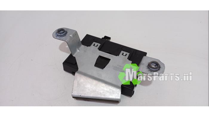 Gebruikte Module Bodycontrol Ford Transit Courier 1.6 TDCi Prijs € 75,00 Margeregeling aangeboden door Autodemontagebedrijf De Mars