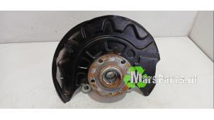 Gebruikte Fusee links-voor Volkswagen Golf VII (AUA) 2.0 GTI 16V Performance Package Prijs € 65,00 Margeregeling aangeboden door Autodemontagebedrijf De Mars