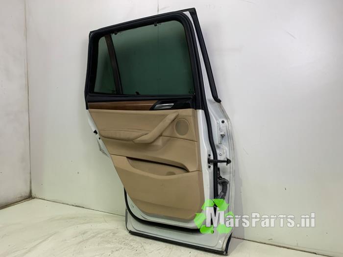 Portier 4Deurs links-achter van een BMW X3 (F25) xDrive35i 3.0 24V 2011