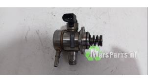 Gebruikte Hogedrukpomp Audi A3 Sportback (8YA) 1.5 35 TFSI 16V Mild Hybrid Prijs € 75,00 Margeregeling aangeboden door Autodemontagebedrijf De Mars