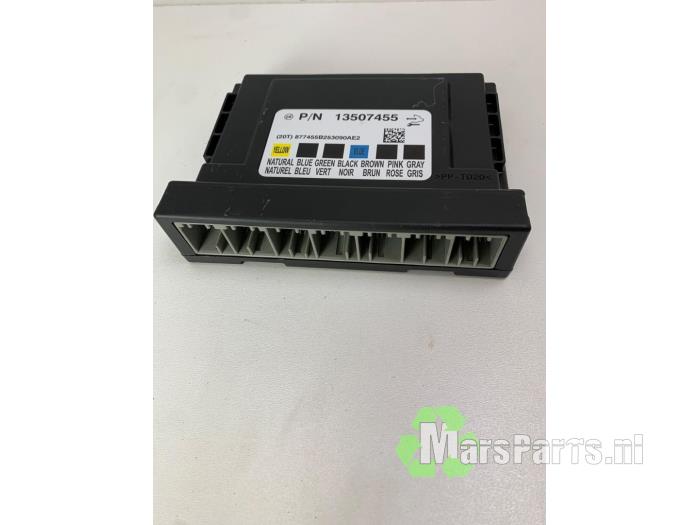 Computer Body Control van een Opel Adam 1.2 16V 2015