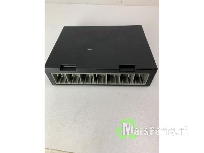 Computer Body Control van een Opel Adam 1.2 16V 2015