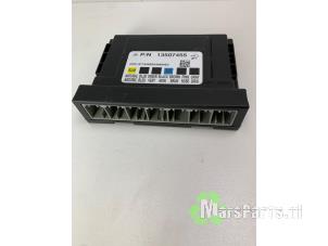 Gebruikte Computer Body Control Opel Adam 1.2 16V Prijs € 75,00 Margeregeling aangeboden door Autodemontagebedrijf De Mars