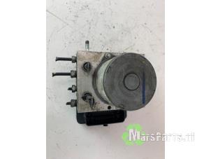 Gebruikte ABS Pomp Opel Movano 2.3 CDTi Biturbo 16V FWD Prijs € 135,00 Margeregeling aangeboden door Autodemontagebedrijf De Mars