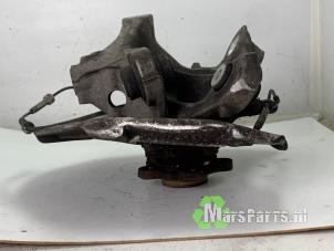 Gebruikte Fusee rechts-achter BMW 7 serie (G11/12) 740e,Le Prijs € 100,00 Margeregeling aangeboden door Autodemontagebedrijf De Mars