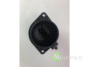 Gebruikte Luchthoeveelheidsmeter Fiat Doblo Cargo (263) 1.3 D Multijet Prijs € 45,00 Margeregeling aangeboden door Autodemontagebedrijf De Mars