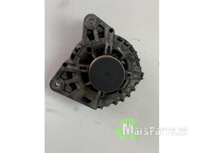 Dynamo van een Mercedes-Benz Citan (415.6) 1.5 108 CDI 2015