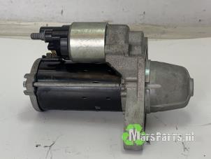 Gebruikte Startmotor Jeep Compass II (MP) 1.3 4XE 240 16V 4x4 Prijs € 45,00 Margeregeling aangeboden door Autodemontagebedrijf De Mars