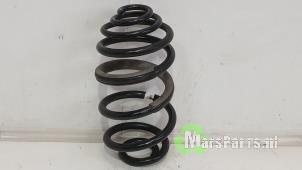 Gebruikte Veerschroef achter Ford Transit Custom 2.0 EcoBlue 136 Prijs € 45,00 Margeregeling aangeboden door Autodemontagebedrijf De Mars