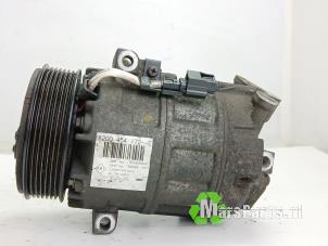 Gebruikte Aircopomp Renault Trafic New (FL) 2.0 dCi 16V 115 Prijs € 112,50 Margeregeling aangeboden door Autodemontagebedrijf De Mars